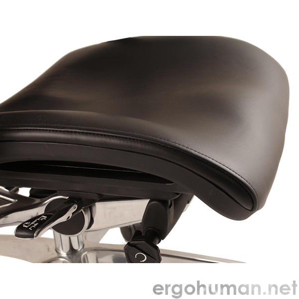 Nefil Leather Office Chair, leather detail